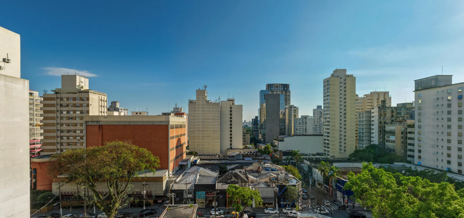 Simulação da vista do 8º andar do Nex One Galeria Jardins para a Alameda Lorena, finais 1 a 5 e 19 a 24 - imagem simulada pela One Innovation